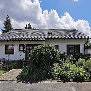 Vesteblick Dorfles-Esbach